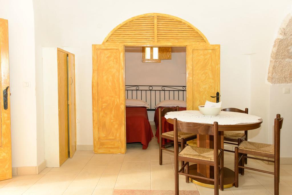 Hostal Agritrulli Ostuni Exterior foto